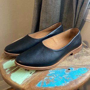 Osborn Shoes Black Nero Flats Size 40